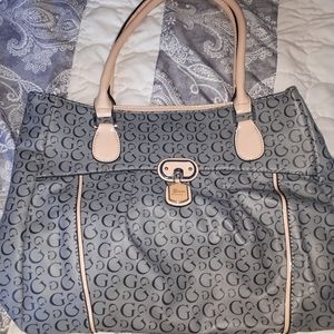 Guess Tote